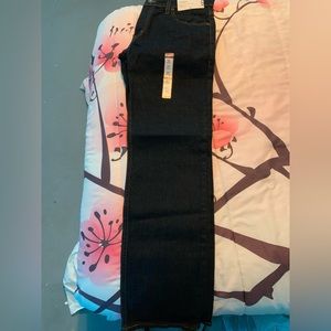 Arizona Slim Straight Jean